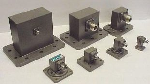 ?標準全頻段直角適配器波導至同軸（SMA，Type-K和2.4mm）